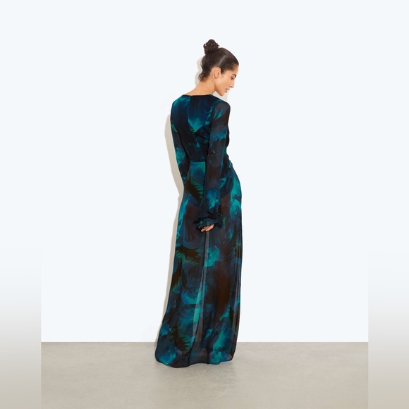 RAT & BOA fiorella v neck maxi dress blue medium - Picture 6 of 16